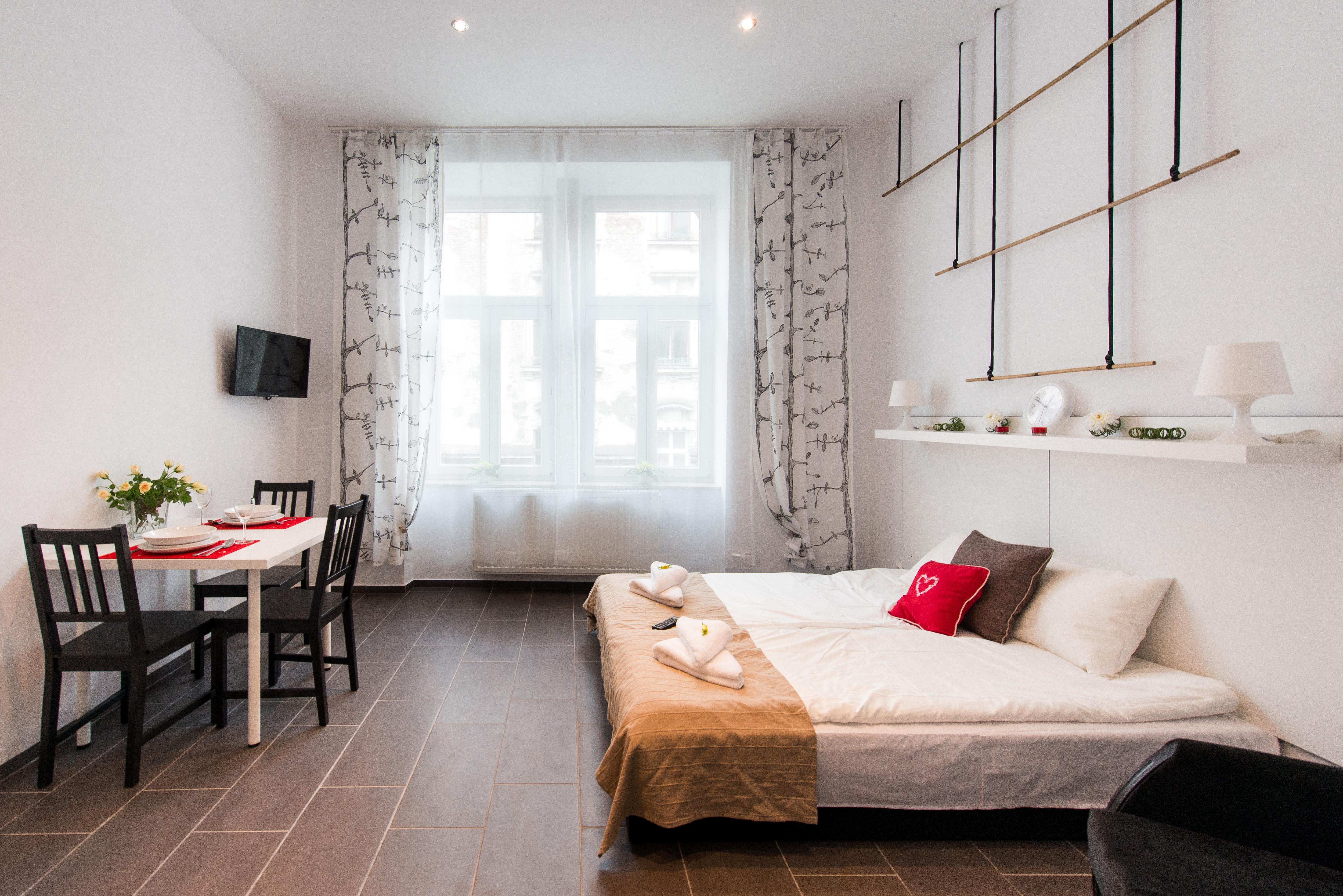 Aparthotel Happy Tower 3*