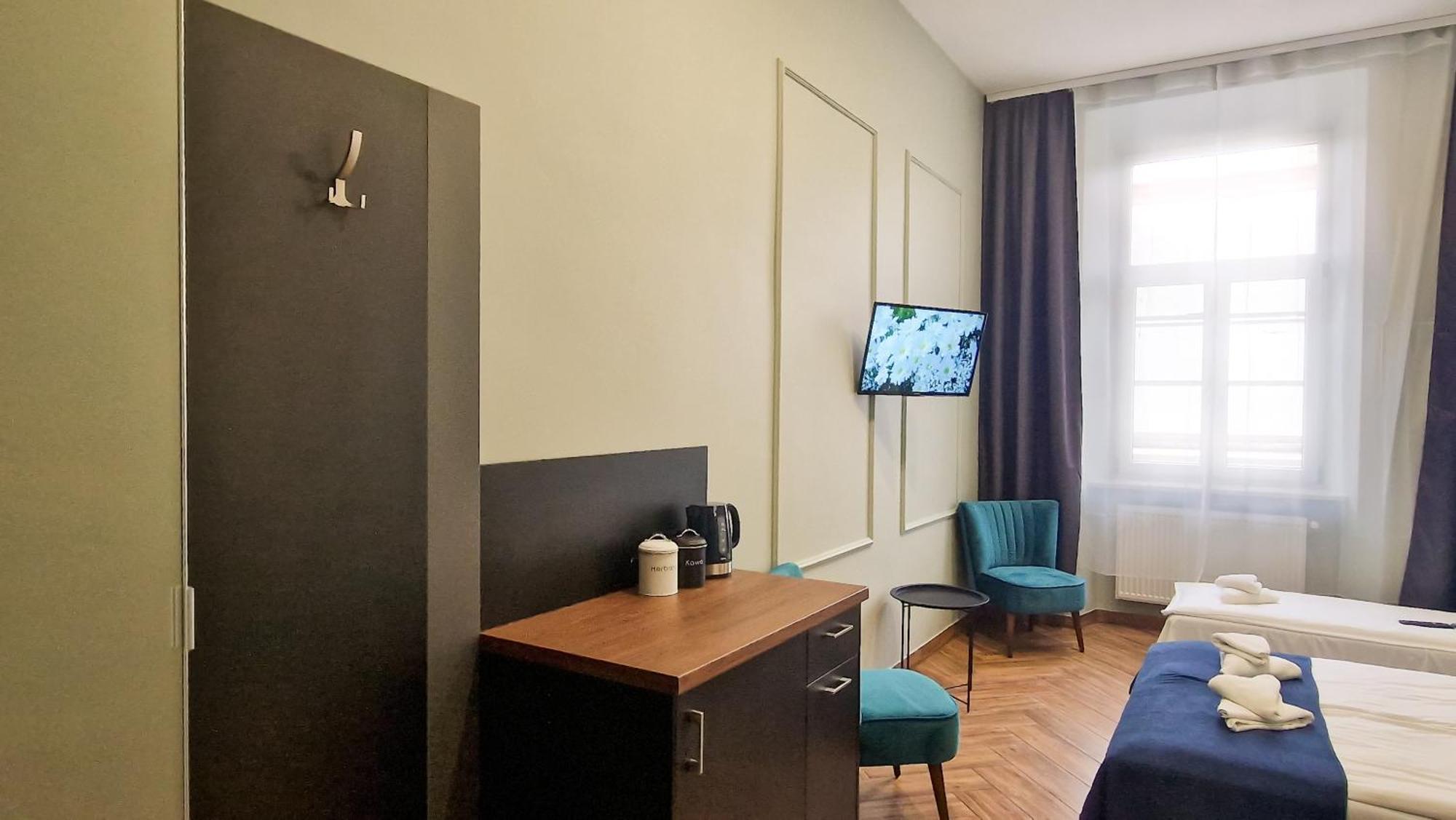 Happy Tower Aparthotel 3*